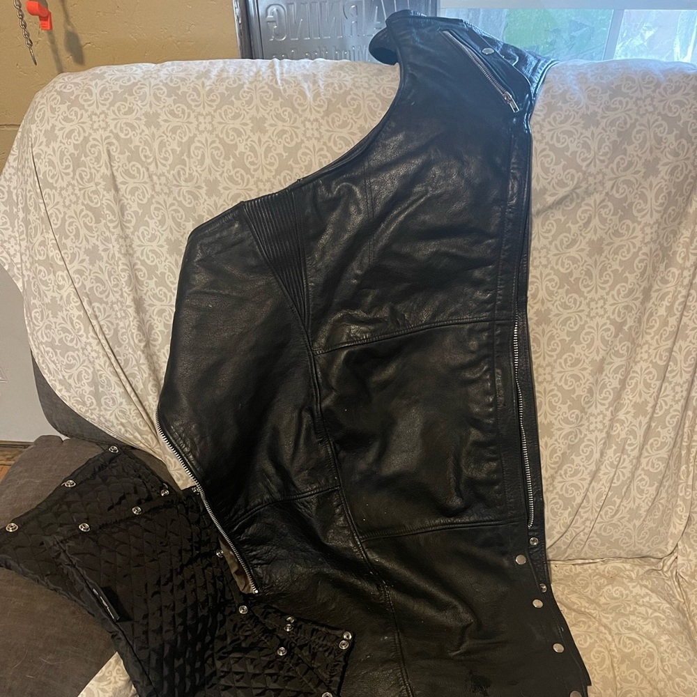 Real FMC Leather Chaps with attachable liners